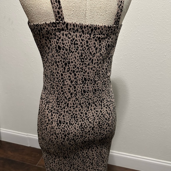 Brand New Leopard Dress - Picture 2 of 3